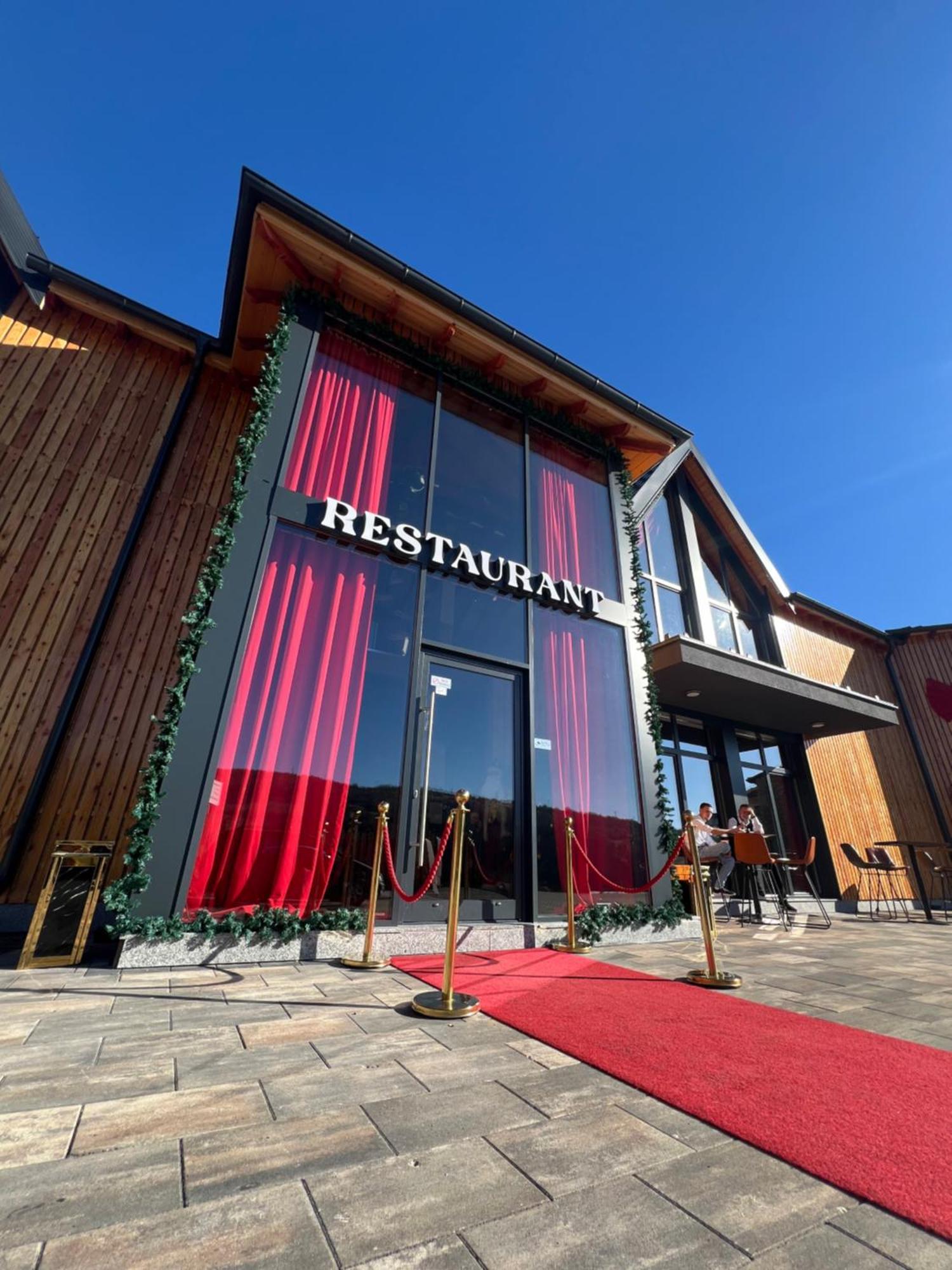 Bioland Villa'S Novoberdo Eksteriør billede